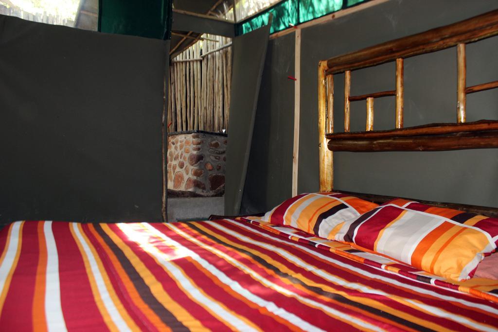 Amanzimlotzi Riverside Bush Camp Hoedspruit Bagian luar foto