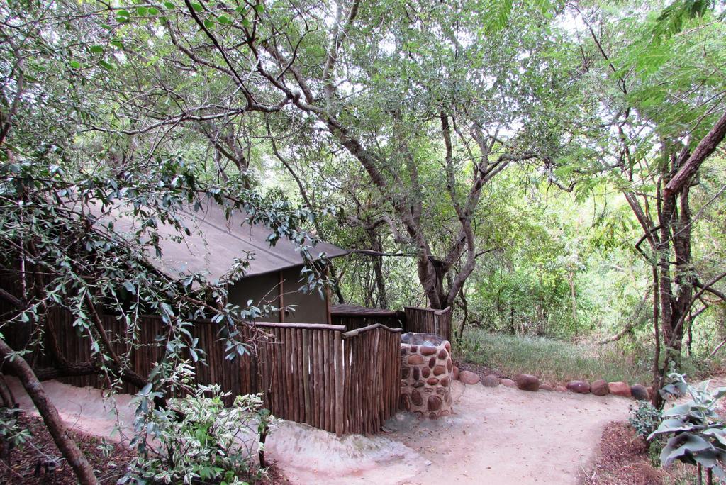 Amanzimlotzi Riverside Bush Camp Hoedspruit Bagian luar foto