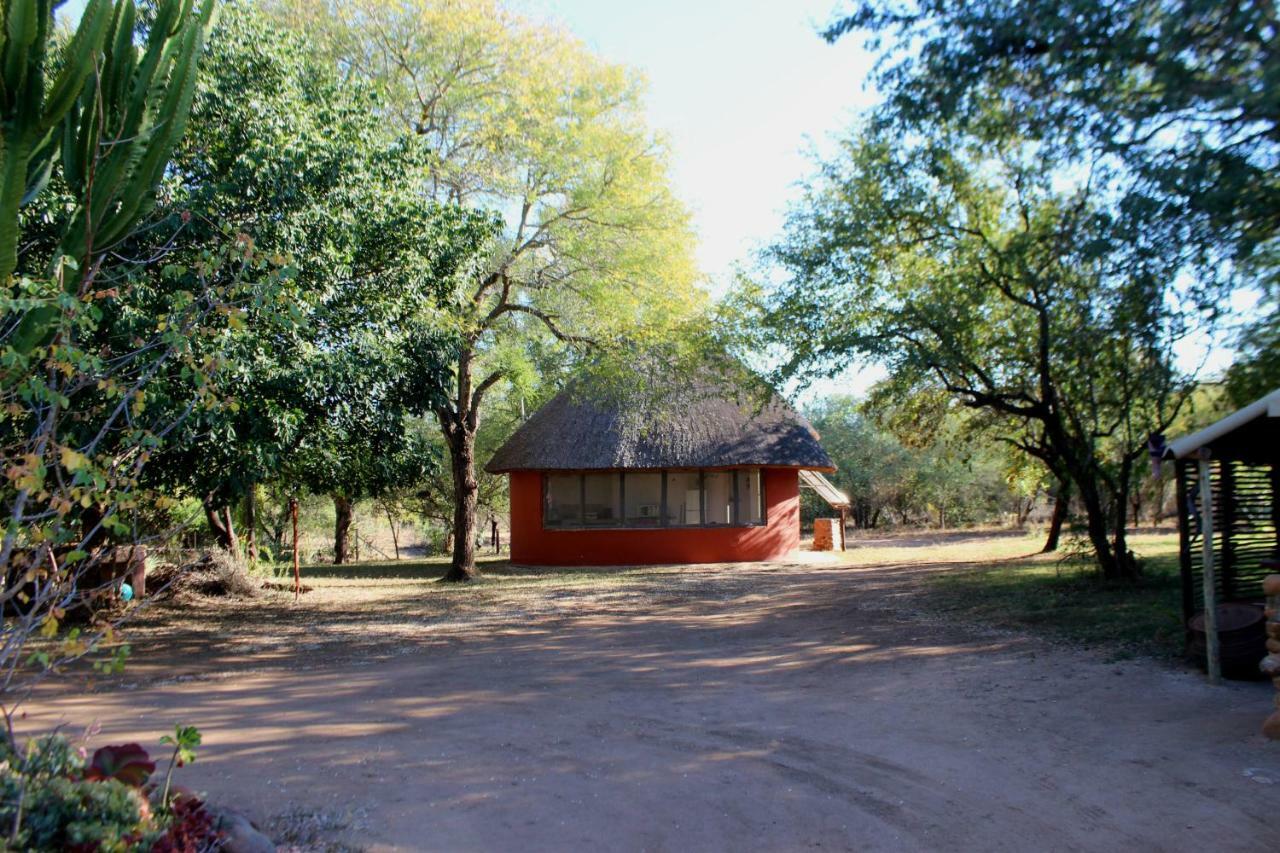Amanzimlotzi Riverside Bush Camp Hoedspruit Bagian luar foto